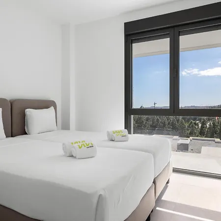 Vivi Homes - Eve Wellness, Pool, Terrace & Sea View Holiday home *